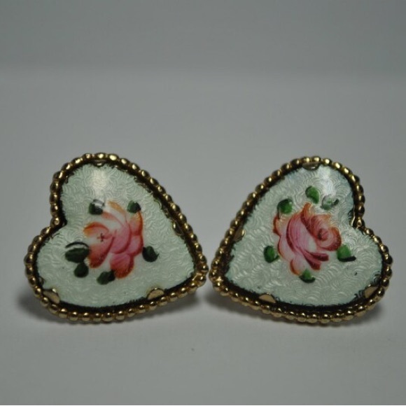 Signed Pegasus Coro Goldtone Heart Shaped Guilloche Earrings - Picture 1 of 5